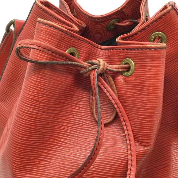 Louis Vuitton Noé Bucket & Drawstring Bag Red Leather Epi - Picture 7 of 10